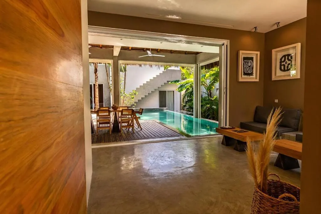 Bougain Villa - Luxurious Jungle Villa Tulum