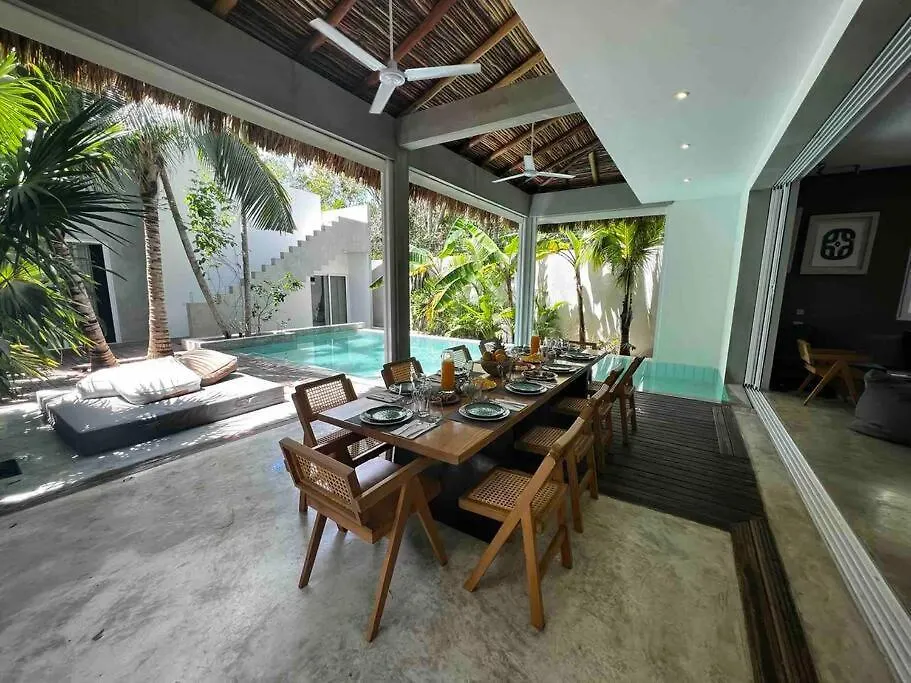 Bougain Villa - Luxurious Jungle Villa Tulum
