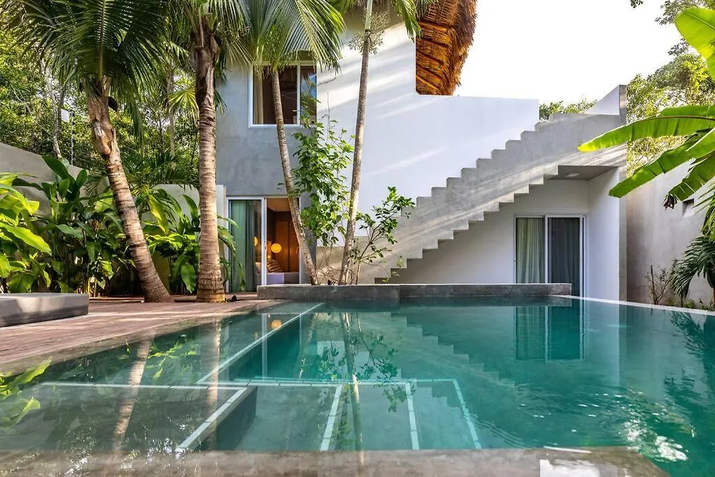 Bougain Villa - Luxurious Jungle Villa Tulum Mexico